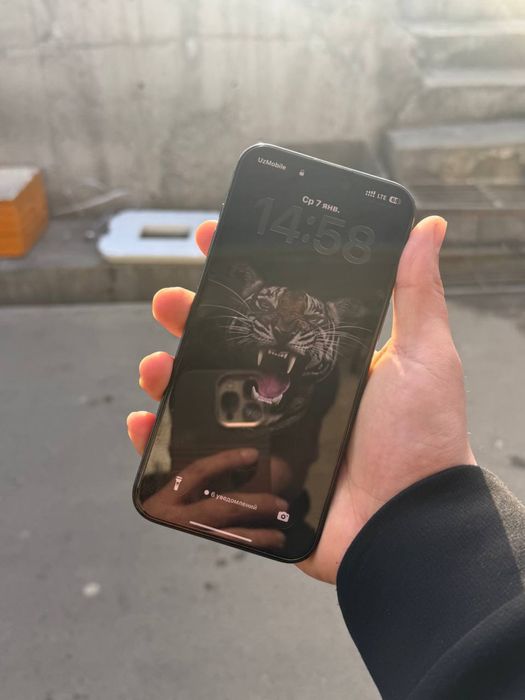 Srochna Iphone  15 pro max 256 gb