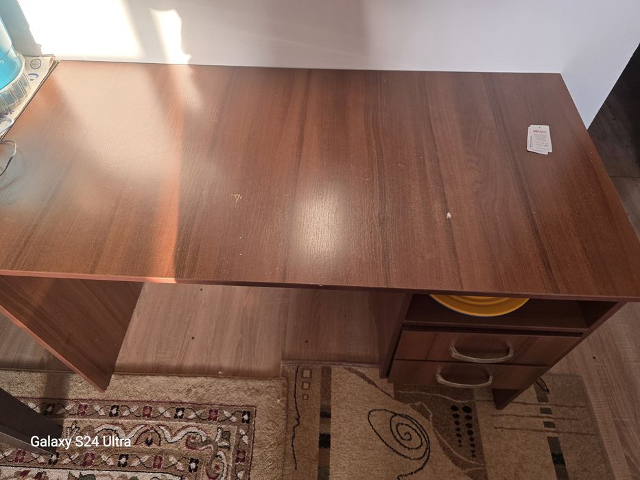 Стол писменный для офиса