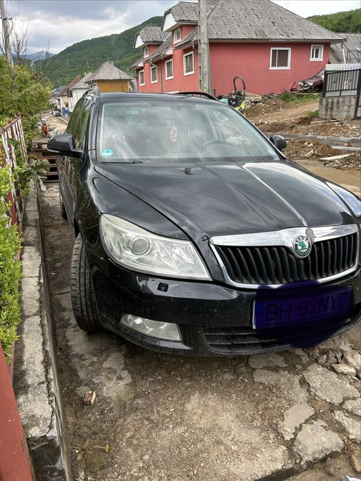 Vând Skoda Octavia 2