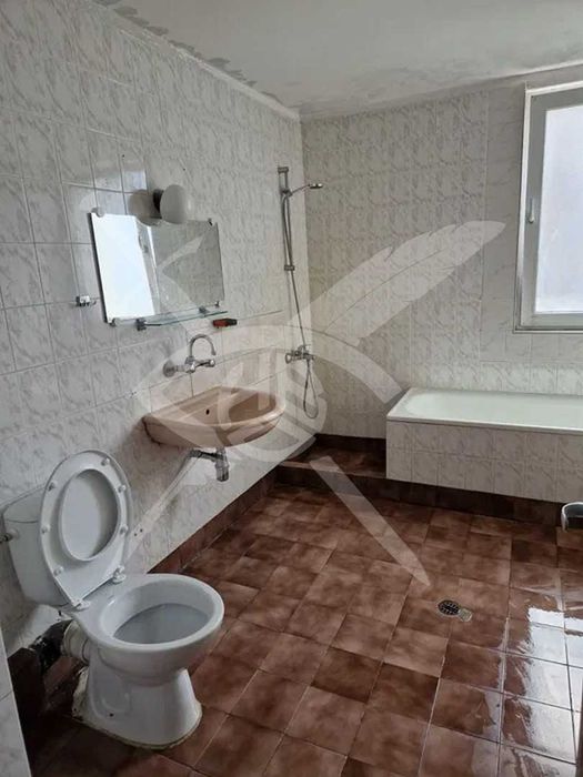 Дава се под наем Тристаен апартамент в София, Дианабад - 90 кв.м за 720 € - Снимка #5
