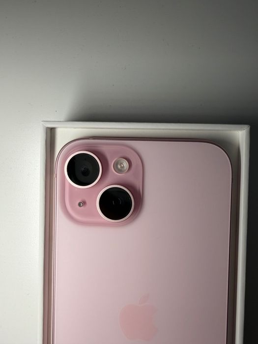 Продажба на Iphone 15