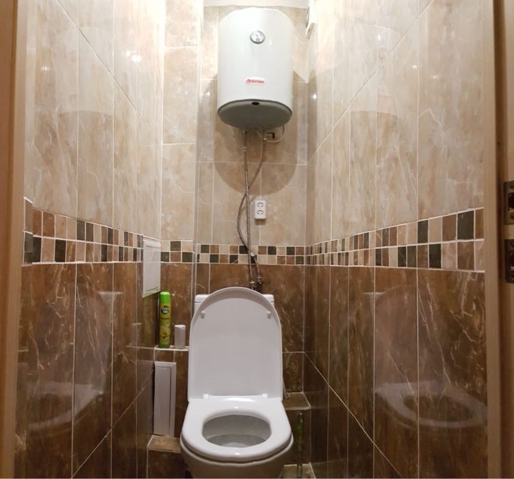 Продам 2 ком  В Центр города