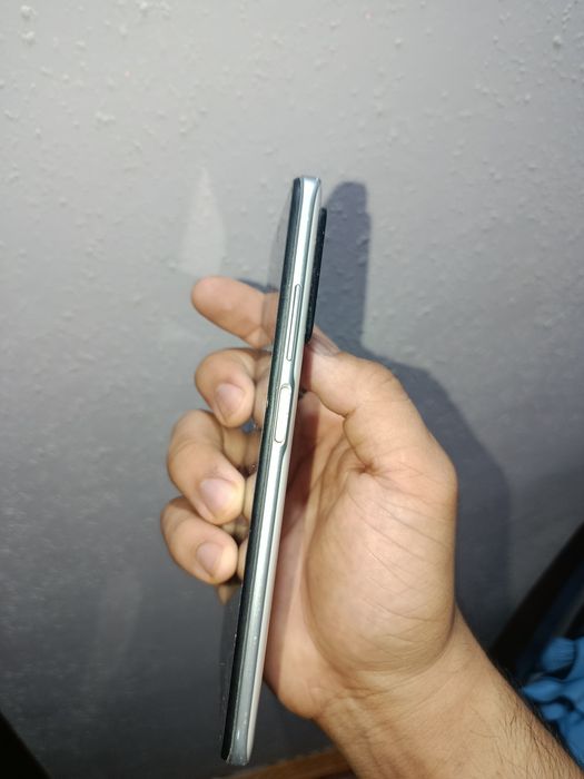 Redmi 10 prime 4/64 idealniiy sostayani.