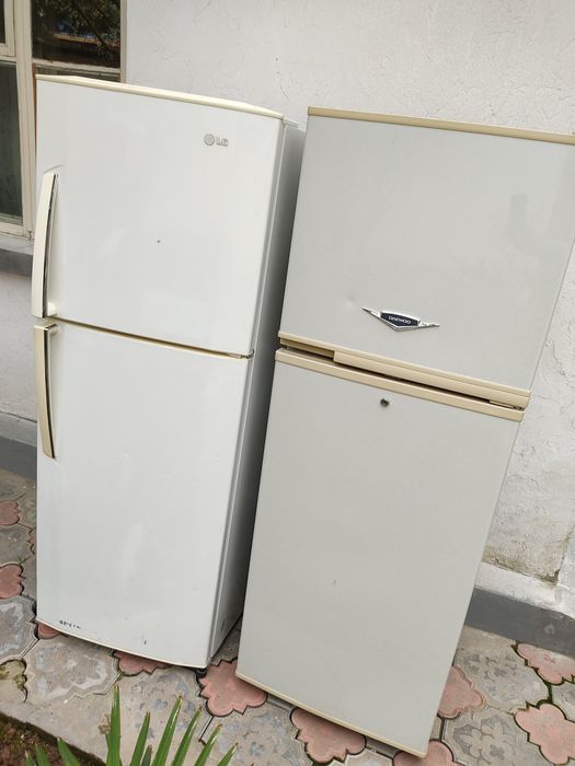 Продаются 2 холодильника LG и DEU