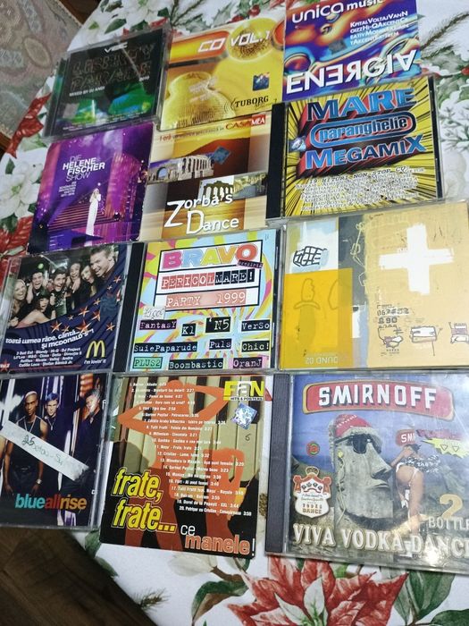 Vând lot cd-uri audio diverse genuri