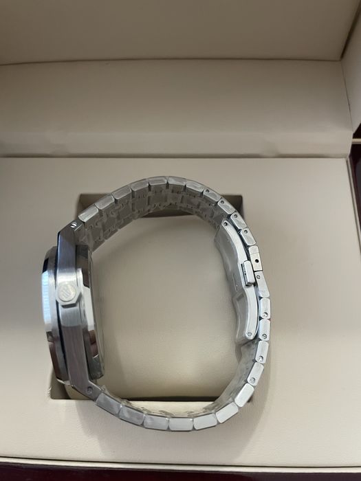 Часовници Audemars Piguet топ качество и топ луксозно с кутия и сертификат