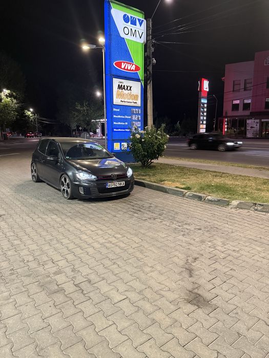 Golf 6 gti an 2010 ,330 de cai