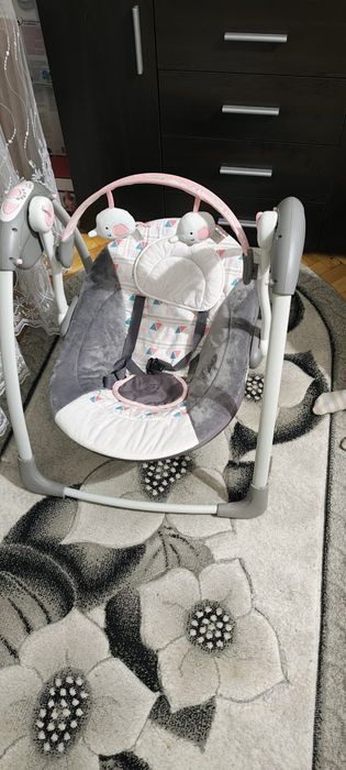 Бебешки шезлонг / люлка за бебе