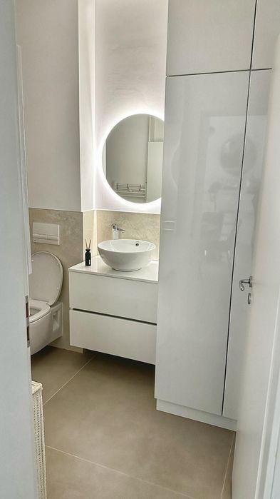 Apartament modern 2 camere | Mobilat complet | Parcare inclusă | Lângă Iulius Mall