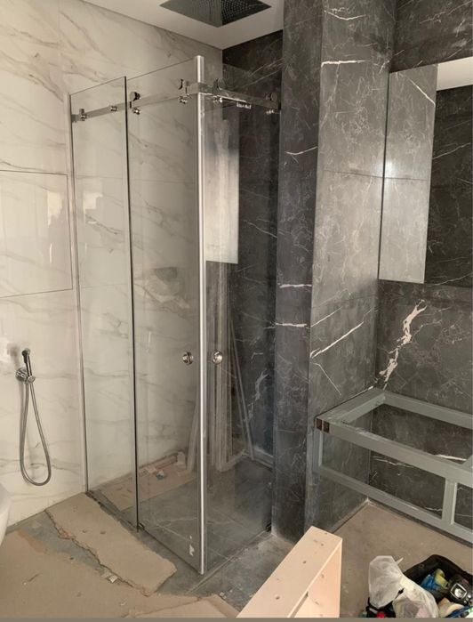 Душевые перегородки из стекла