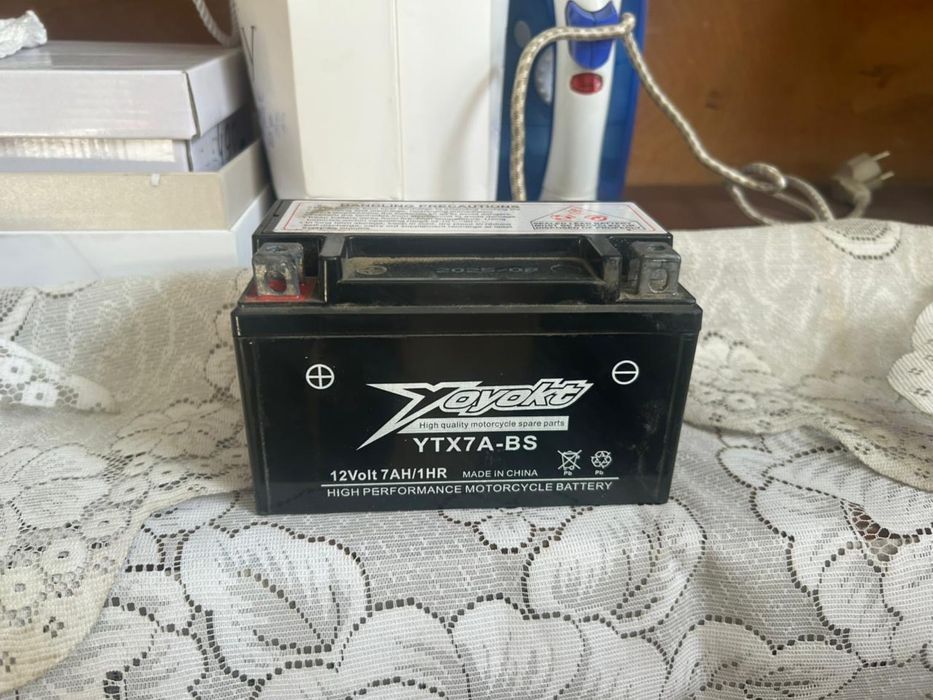 Продам акумулятор от мопеда