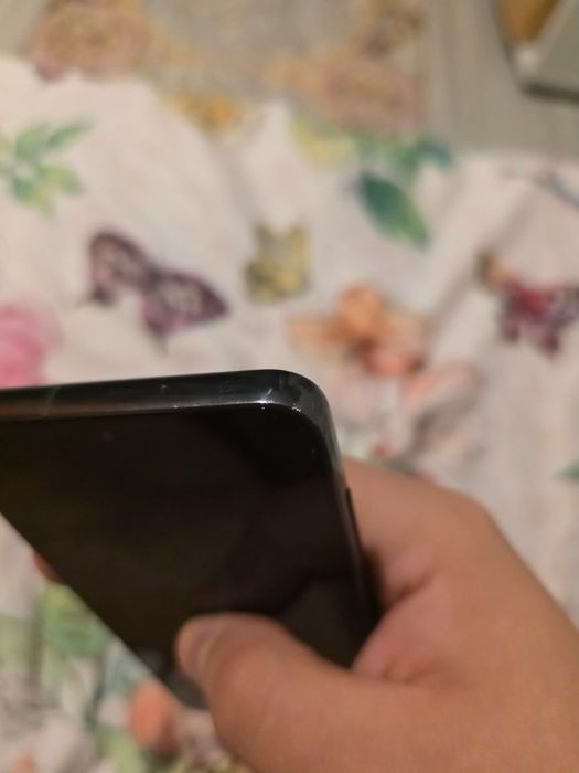 Samsung      S23
