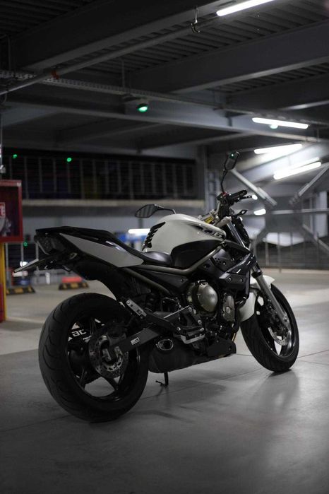 Motocicleta Yamaha XJ6 2010 A2 ( nu honda kawasaki cf moto aprilia)