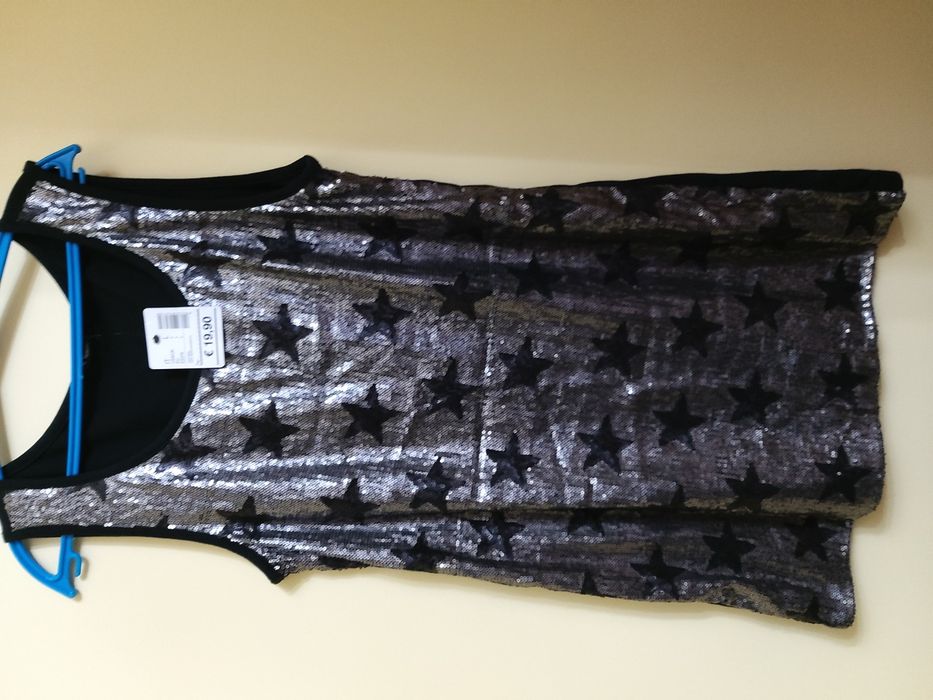 Продаётся платье