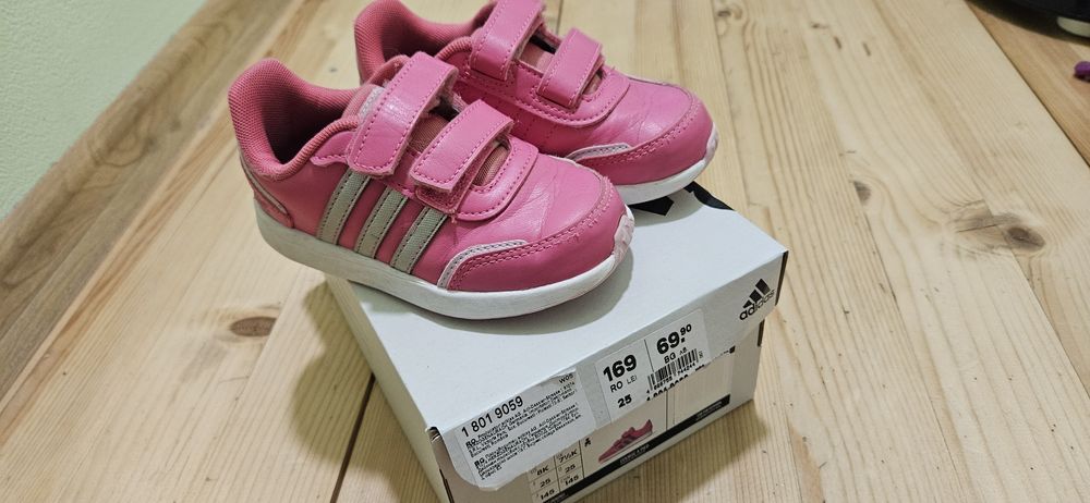 Детски маратонки skechers, adidas