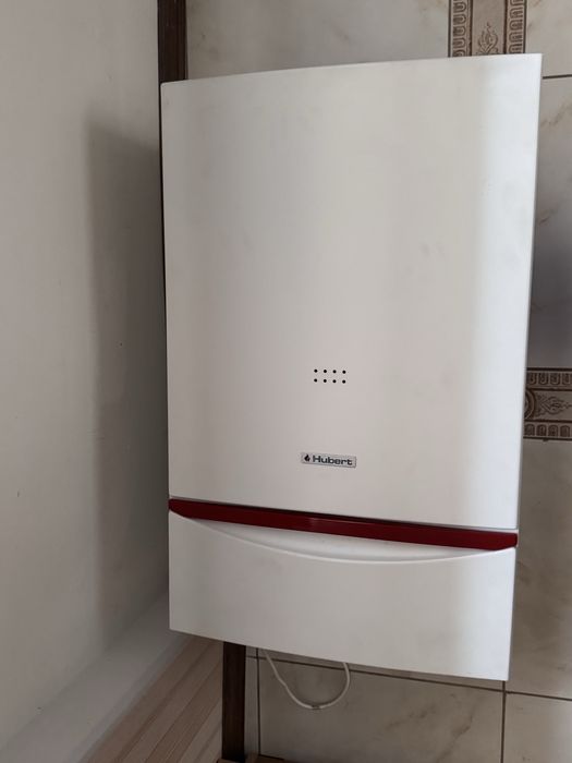 Продам газовый котел HUBERT на 350 кв.м