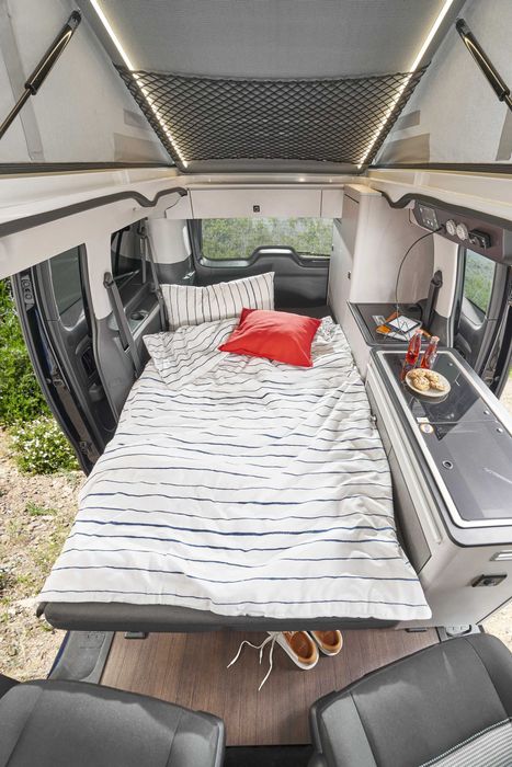 Autorulota Vanline Possl Campstar Mercedes 190CP,automat,4X4,4loc,2026