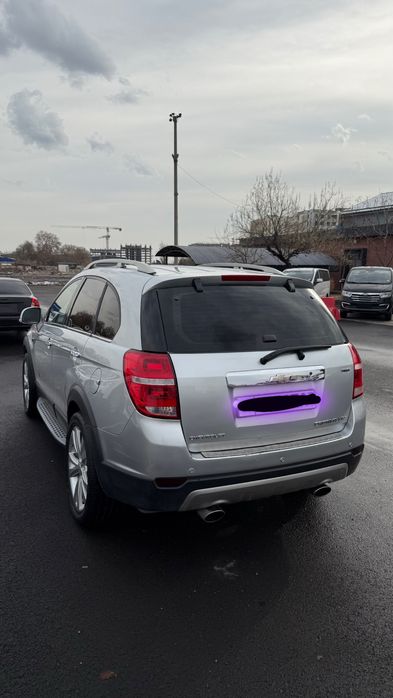 Captiva 3 2013 yil seriy metallik gazi bor zo'r holatda