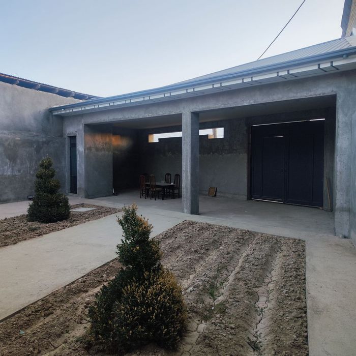 Фозиловда уй каропка сотилади