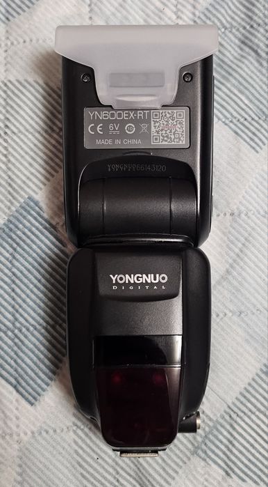 Blitz yongnuo pentru Canon