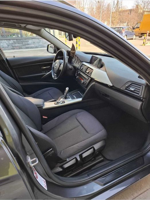 BMW 3 Series 2013 — imagine 5