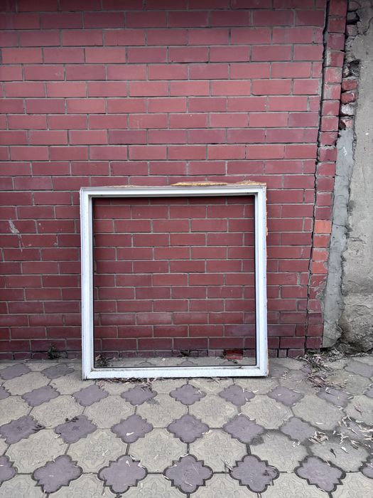 Продам пластиковое окно 2 шт