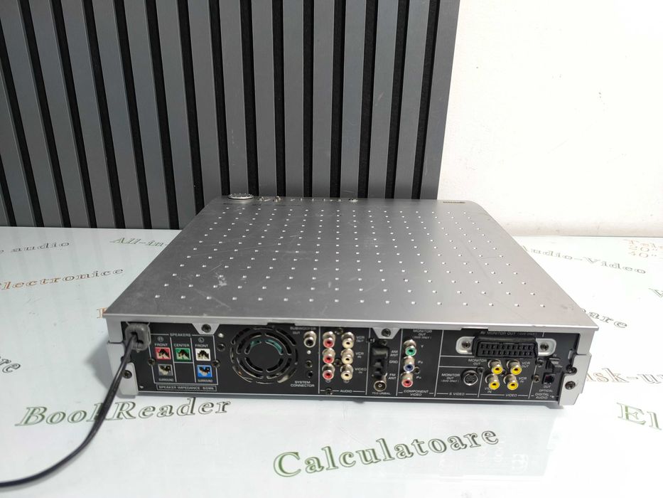 Yamaha DVR-S120 Home Theater DVD Dolby Digital DTS Surround