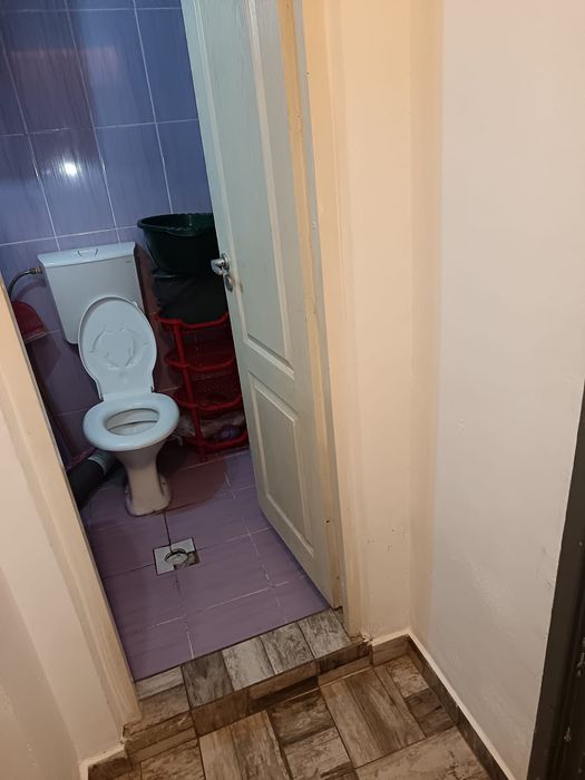 Vând garsoniera în Ploiești  Teleajan