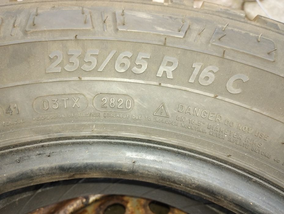 Cauciucuri 235/65r16c