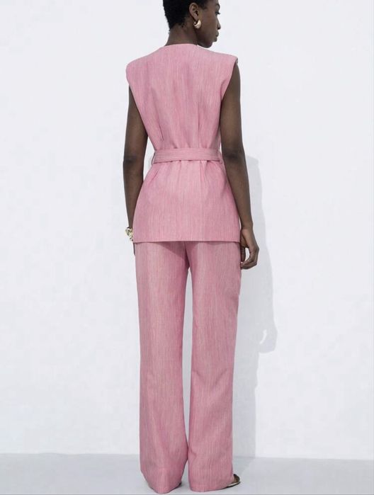 Елегантен дамски комплект S размер