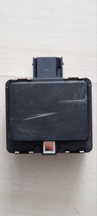 Радар сензор Bosch VW AUDI 5Q0 907 561 H