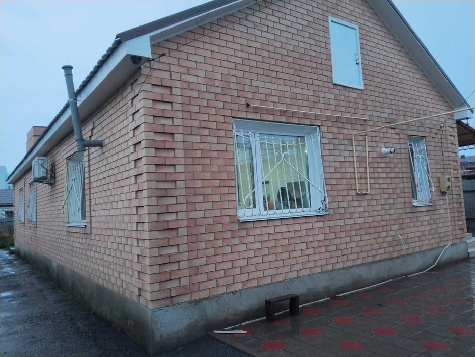 Продается просторный и качественный дом в районе Северо -запада