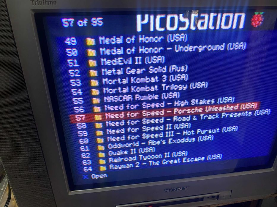 Продам PlayStation 1 с MicroSD 64