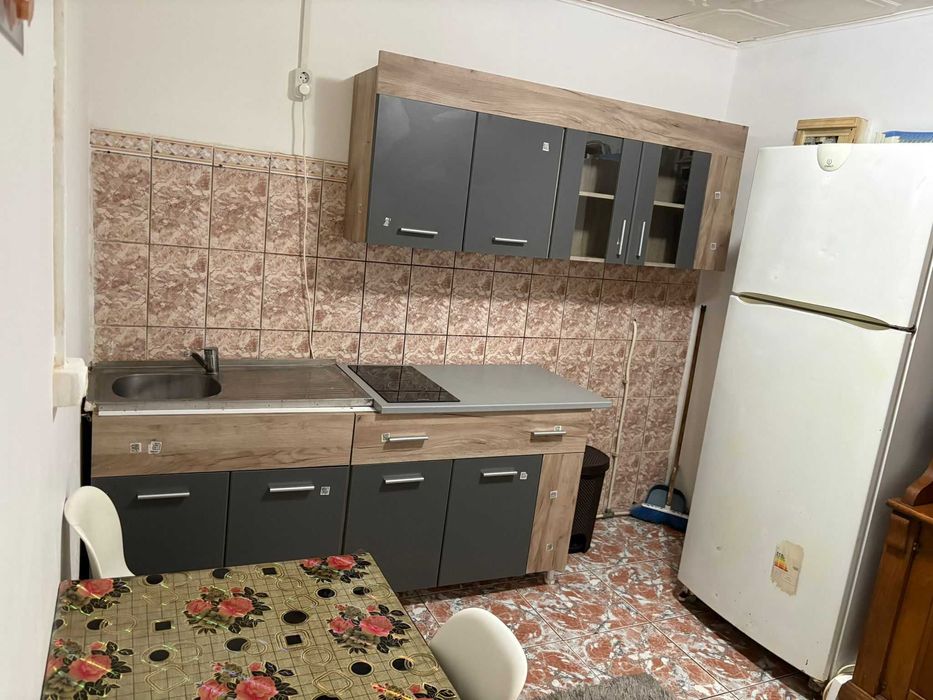 Apartament de inchiriat