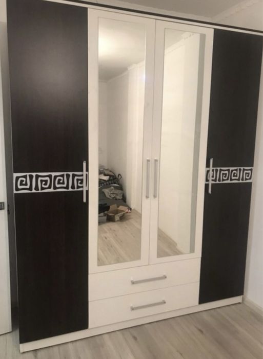 Распашной шкаф ЛИДЕР Скарлет, 180×210×60 см, белый, коричневый