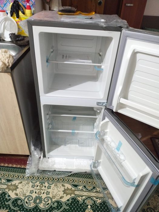 Продам холодильник