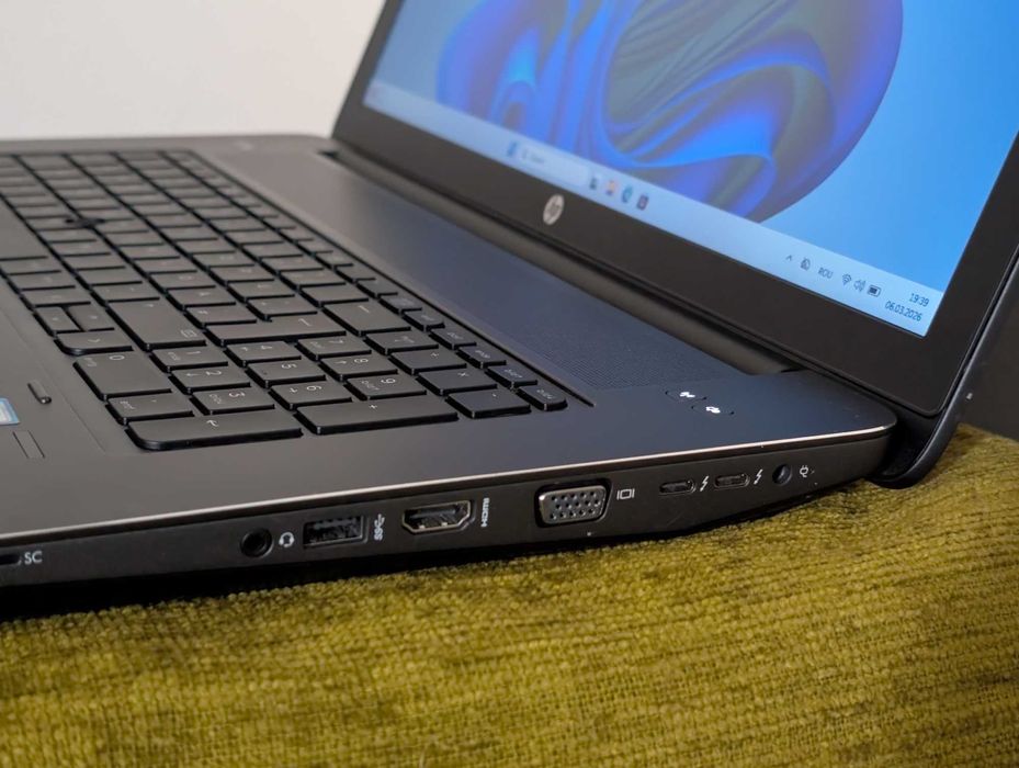 Laptop HP Zbook 17 G3, intel core  i7 6820Hq, Ram 16 GB ddr4, ssd 256