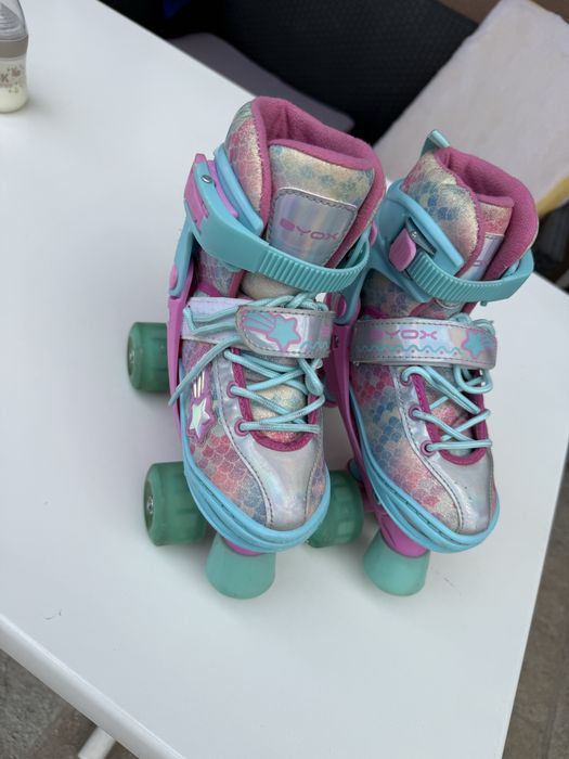Продавам детски кънки