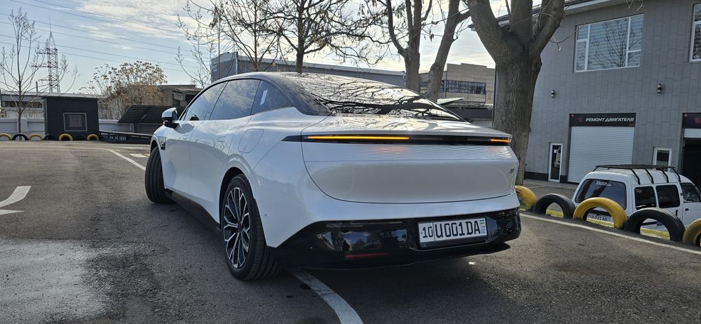 Продается ZEEKR 007