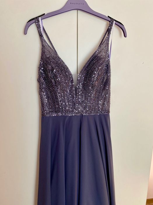 Официална рокля с циркони