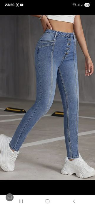 Мода и стиль, женские  джинсы.