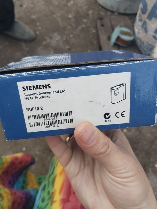 Комнатный термостат