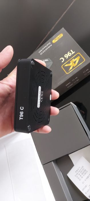 Продам Смарт TV BOX