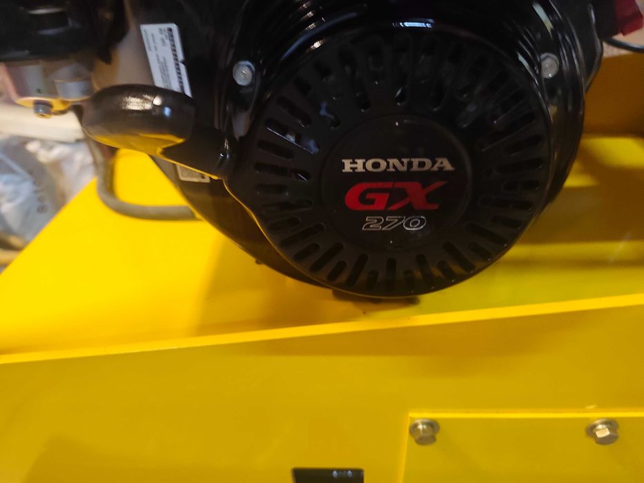 Placa compactoare reversibila MASALTA MS330