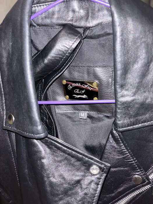 Женская кожаная куртка