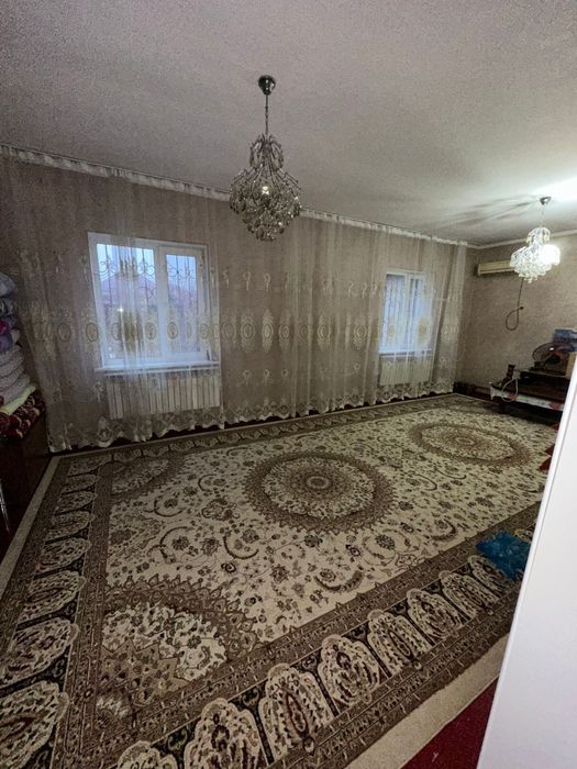 Частный дом в хорошем районе