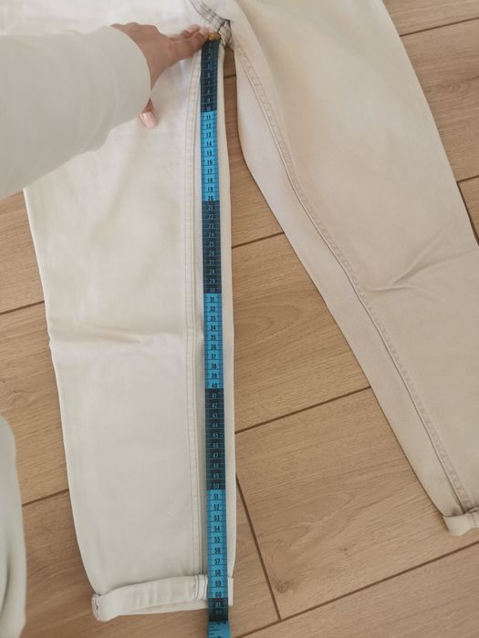 Дамски дънки с висока талия – уникален двуцветен модел!