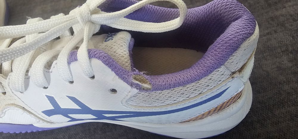 Детски маратонки за тенис Asics 32.5