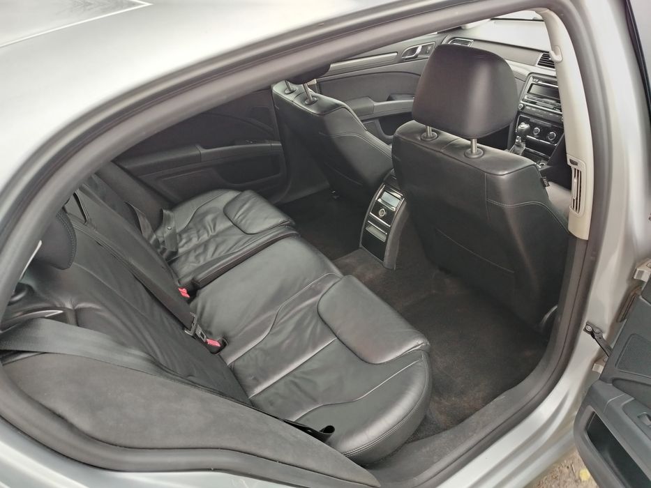 Vând Skoda superb 16 tdi