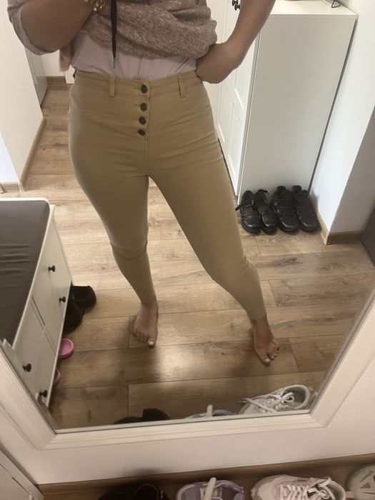 Pantaloni stretch, marimea 36